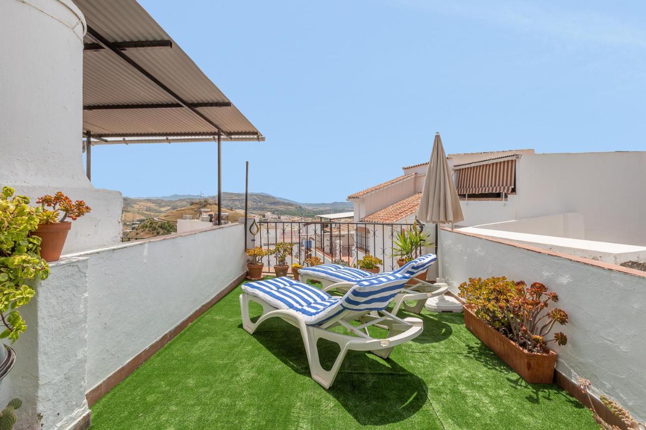 Casa Randonneur, Traditional Townhouse In Alora. Exterior foto