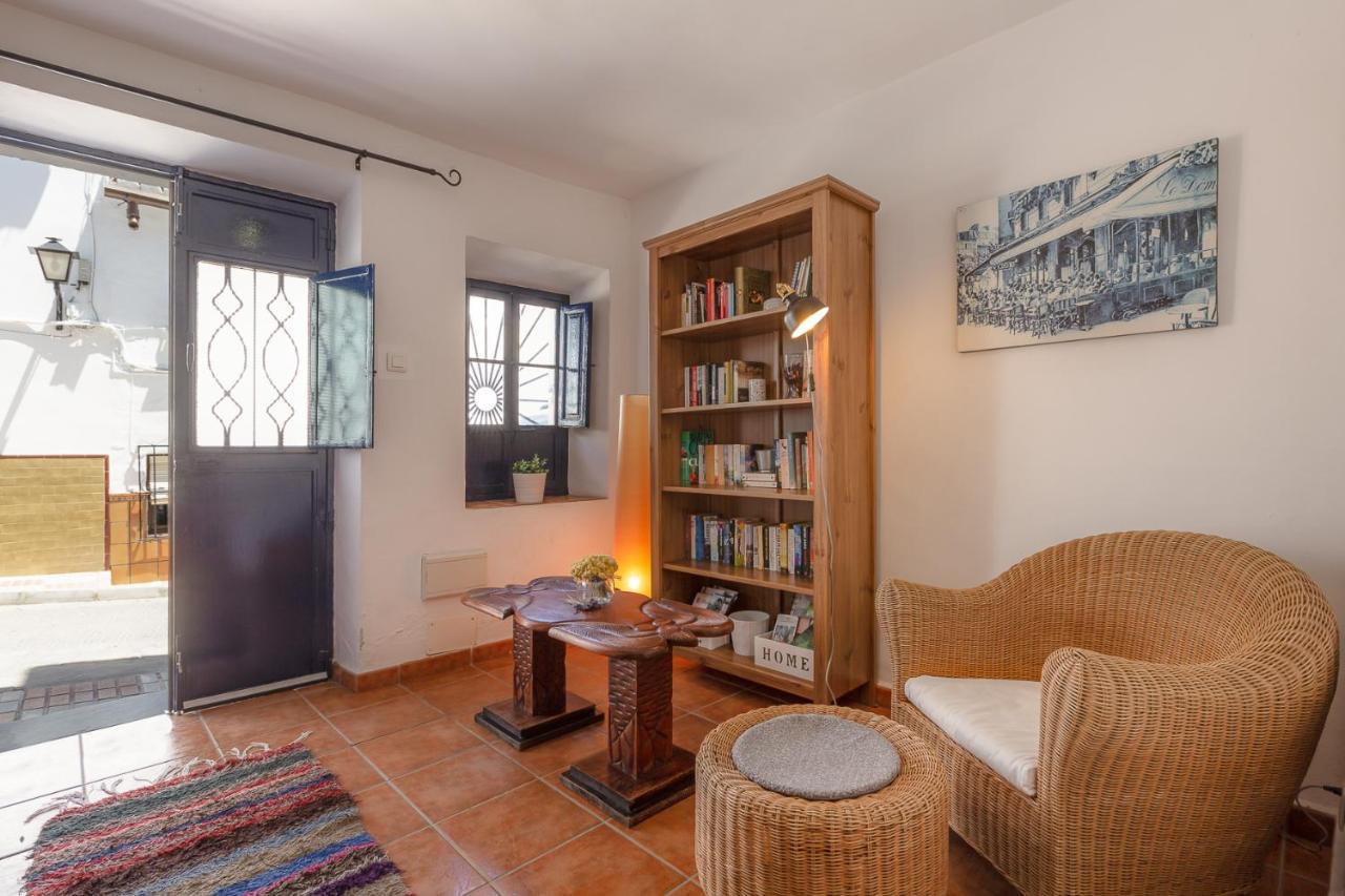Casa Randonneur, Traditional Townhouse In Alora. Exterior foto