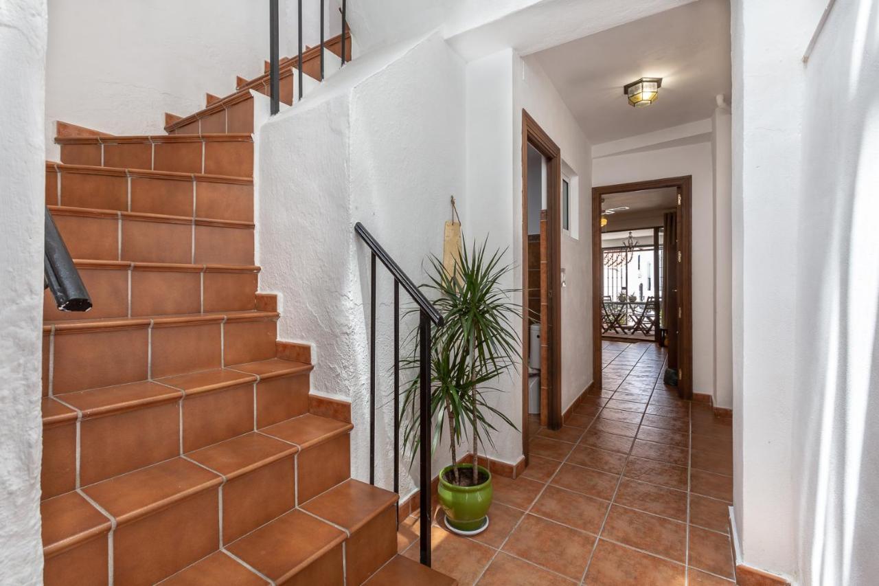 Casa Randonneur, Traditional Townhouse In Alora. Exterior foto
